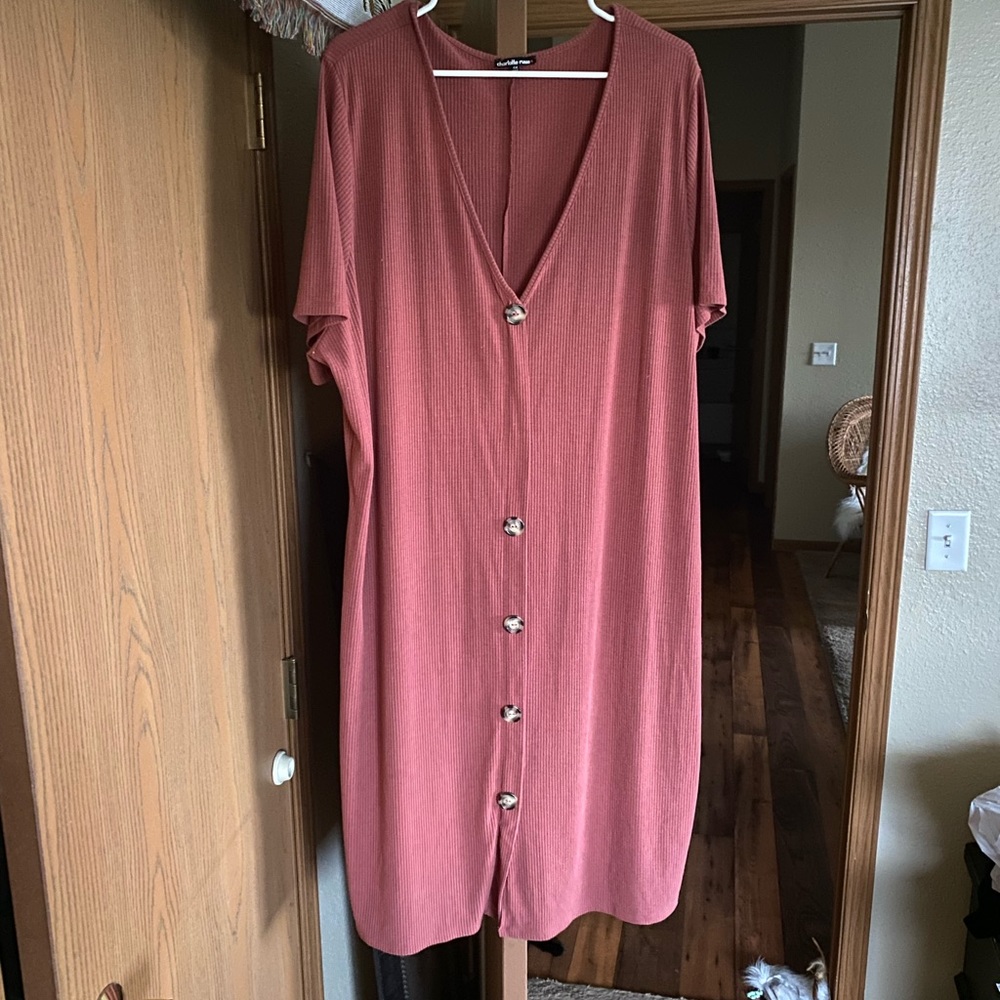 Charlotte Russe body con dress